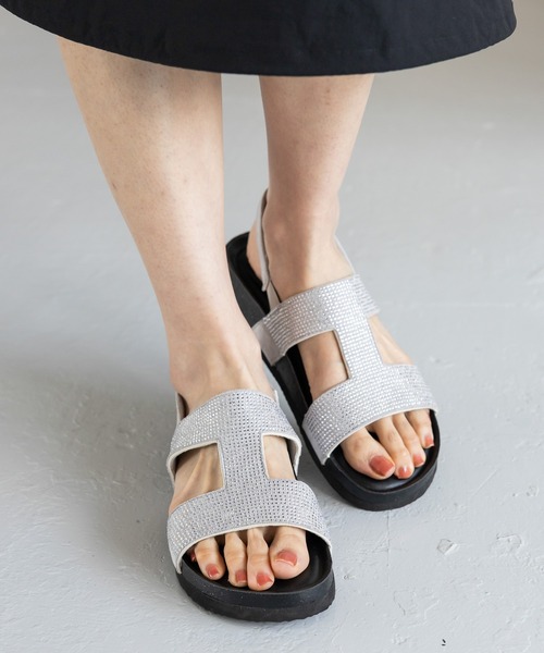 GLOBAL WORK（グローバルワーク）の「らくっションストーンサンダル/327963（サンダル・レディース・グレー/ブラック・SMALL/LARGE/MEDIUM）」の9枚目の写真