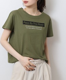 オーバーサイズシルエットショート丈ロゴプリントTシャツ