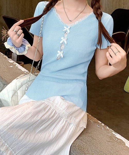 Miniministore(ミニミニストア)の「リボンレース付きリブニット Vネック夏服(Tシャツ/カットソー・レディース・イエロー/ピンク/ホワイト/ライトブルー/ブラック・FREE)」の4枚目の写真