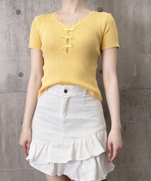 Miniministore(ミニミニストア)の「リボンレース付きリブニット Vネック夏服(Tシャツ/カットソー・レディース・イエロー/ピンク/ホワイト/ライトブルー/ブラック・FREE)」の22枚目の写真