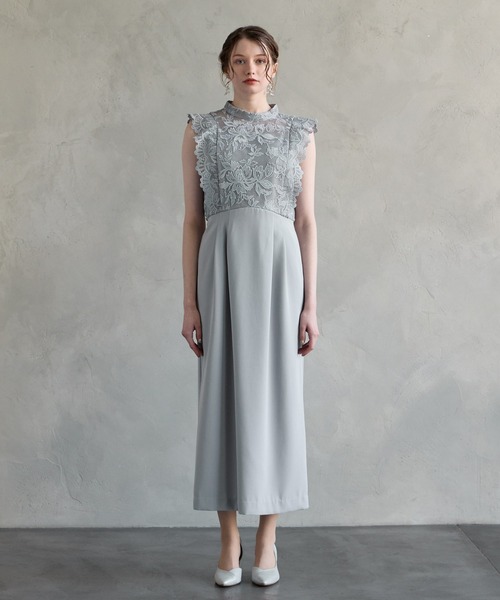 AIMER(エメ)の「メッシュフラワーレース×マットサテンフリルスリーブタイトパーティードレス 結婚式 お呼ばれ ドレス 20代 30代 40代(ドレス・レディース・ネイビー/ベージュ/グレイッシュブルー・MEDIUM)」の15枚目の写真