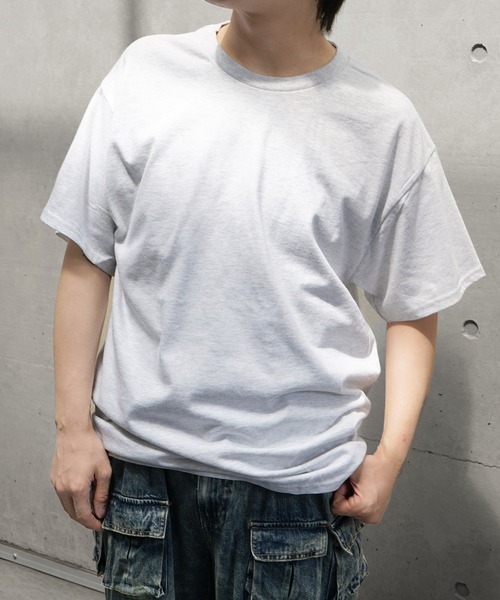 Confirm(コンファーム)の「GILDAN ギルダン ベーシック 半袖Tシャツ カットソー メンズ レディース(Tシャツ/カットソー・メンズ・ホワイト/ベージュ/ネイビー/グレー系その他/ブラック/グレー/チャコールグレー/ブルー・S/M/L/XL/XXL)」の4枚目の写真