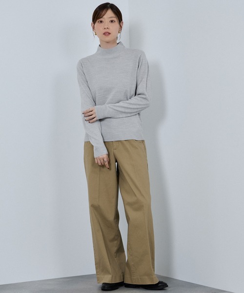 NAVY(ネイビー)の「nAvy カシミヤタッチハイネック(ニット/セーター・レディース・ブラック/グレー/イエロー/グリーン/オレンジ系・M/L)」の13枚目の写真