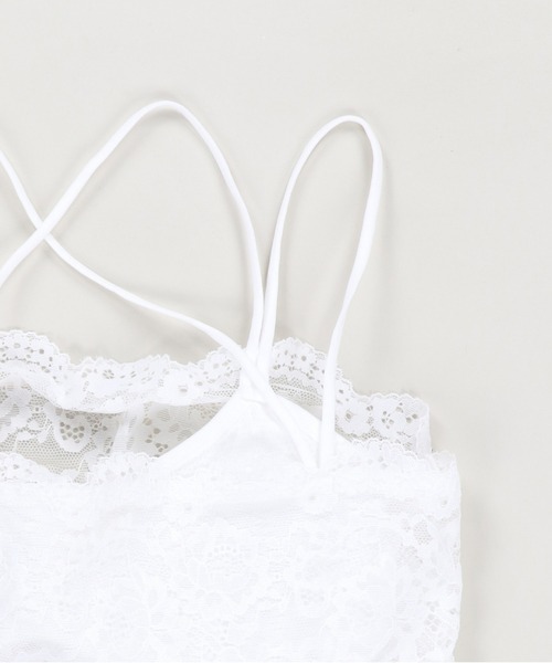 SPINNS（スピンズ）の「カップ付きキャミソール/レース（キャミソール・レディース・ブラック/オフホワイト・ONESIZE）」の4枚目の写真