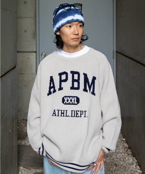 APPLEBUM(アップルバム)の「“APBM” Mall Knit Sweater(ニット/セーター・メンズ・ネイビー/グレー・LARGE/MEDIUM/X-LARGE)」の2枚目の写真