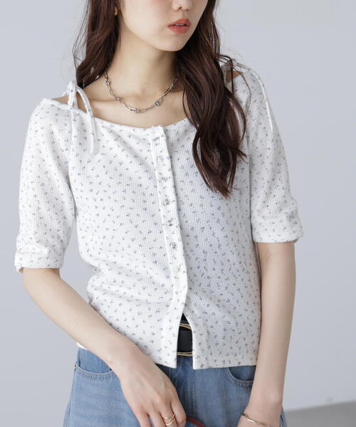 FREE'S MART（フリーズマート）の「（ＭＦＭ）リボンショルダー小花半袖カーディガン（Tシャツ/カットソー・レディース・ホワイト/ネイビー・FREE）」の7枚目の写真