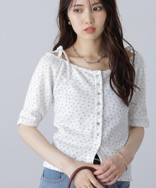 FREE'S MART（フリーズマート）の「（ＭＦＭ）リボンショルダー小花半袖カーディガン（Tシャツ/カットソー・レディース・ホワイト/ネイビー・FREE）」の9枚目の写真