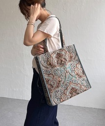 LBC（エルビーシー）の「ジャガードA4ロゴトートバッグ（トートバッグ）」