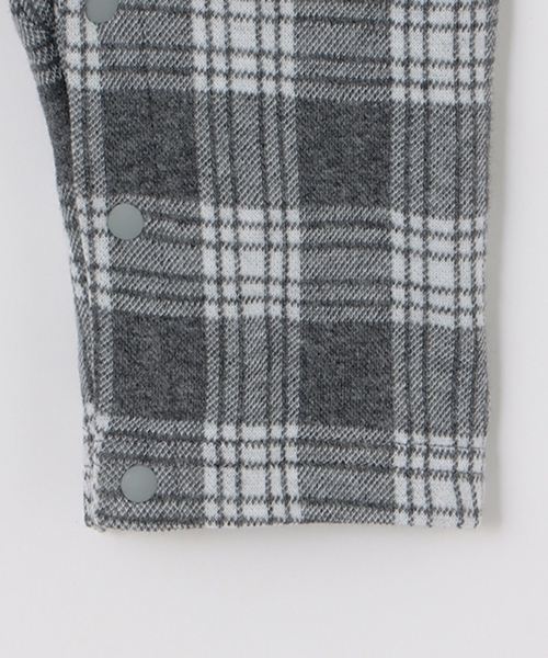 kladskap（クレードスコープ）の「チェックサスペンダー風カバーオール（ロンパース・キッズ・グレー・70cm/80ｃｍ）」の6枚目の写真