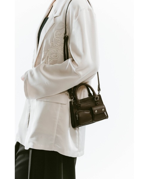 Knuth Marf(クヌースマーフ)の「mini multi pocket bag(ハンドバッグ・レディース・ライトブルー/ブラウン/レッド・ONESIZE)」の2枚目の写真