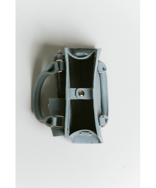 Knuth Marf(クヌースマーフ)の「mini multi pocket bag(ハンドバッグ・レディース・ライトブルー/ブラウン/レッド・ONESIZE)」の18枚目の写真