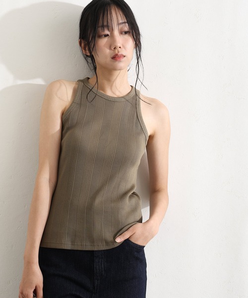 ElegChic(エレグシック)の「ランダムリブ アメリカンスリーブタンクトップ(キャミソール・レディース・ブラック/カーキ/グレー/ホワイト・L/M/XL)」の4枚目の写真