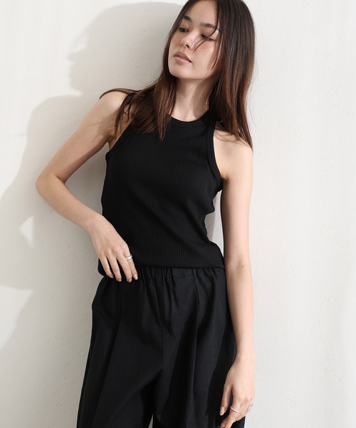 ElegChic(エレグシック)の「ランダムリブ アメリカンスリーブタンクトップ(キャミソール・レディース・ブラック/カーキ/グレー/ホワイト・L/M/XL)」の8枚目の写真