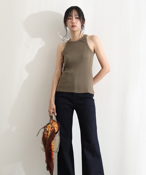 ElegChic(エレグシック)の「ランダムリブ アメリカンスリーブタンクトップ(キャミソール・レディース・ブラック/カーキ/グレー/ホワイト・L/M/XL)」の20枚目の写真