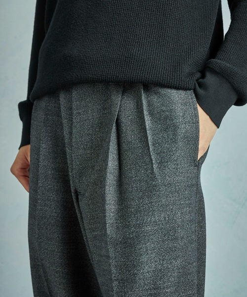 MEN'S BIGI(メンズビギ)の「メランジウール 2タックテーパードワイドパンツ(スラックス・メンズ・ブラウン/グレー・01/02/03/04)」の5枚目の写真