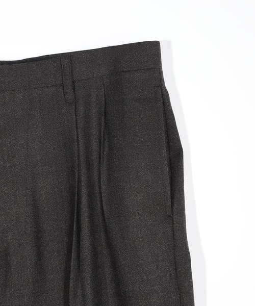 MEN'S BIGI(メンズビギ)の「メランジウール 2タックテーパードワイドパンツ(スラックス・メンズ・ブラウン/グレー・01/02/03/04)」の19枚目の写真