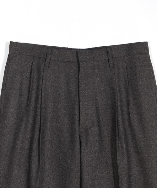 MEN'S BIGI(メンズビギ)の「メランジウール 2タックテーパードワイドパンツ(スラックス・メンズ・ブラウン/グレー・01/02/03/04)」の17枚目の写真