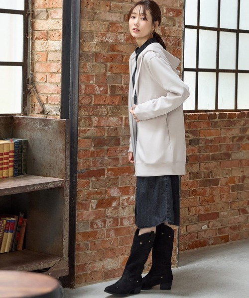 Honeys（ハニーズ）の「きれいめロングジップ（パーカー・レディース・モカ/ブルーグリーン/ブラック/グレイッシュベージュ・M/LL/L）」の10枚目の写真