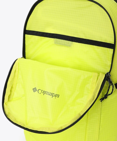 Columbia(コロンビア)の「Columbia/ タイガーブルック18Lパッカブルバックパック /コロンビア(バックパック/リュック・レディース・ブラック/パープル・ONE SIZE)」の9枚目の写真