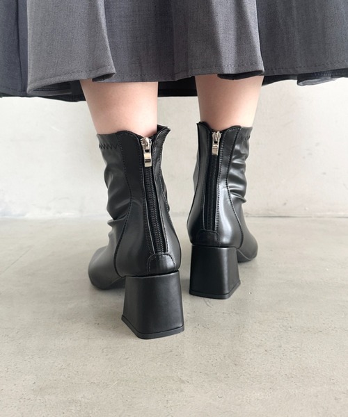 MYMOOD.（マイムード）の「バッグファスナーヒールブーツ（ブーツ・レディース・ベージュ/アイボリー/ブラック・23.5cm/24.5cm）」の14枚目の写真