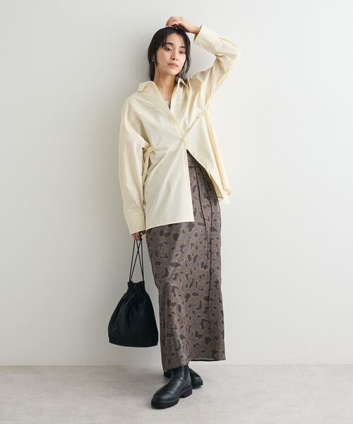 CRAFT STANDARD BOUTIQUE(クラフトスタンダードブティック)の「サイドベルトシャツ(シャツ/ブラウス・レディース・サックスブルー/ブルーグリーン/イエロー・FREE)」の11枚目の写真