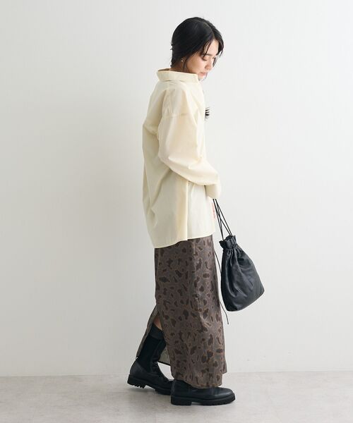 CRAFT STANDARD BOUTIQUE(クラフトスタンダードブティック)の「サイドベルトシャツ(シャツ/ブラウス・レディース・サックスブルー/ブルーグリーン/イエロー・FREE)」の12枚目の写真