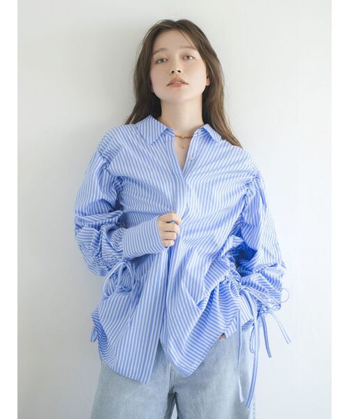 Ungrid(アングリッド)の「ギャザーデザインルーズシャツ(シャツ/ブラウス・レディース・オフホワイト/その他1/ピンク・FREE)」の1枚目の写真