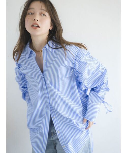 Ungrid(アングリッド)の「ギャザーデザインルーズシャツ(シャツ/ブラウス・レディース・オフホワイト/その他1/ピンク・FREE)」の5枚目の写真