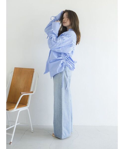 Ungrid(アングリッド)の「ギャザーデザインルーズシャツ(シャツ/ブラウス・レディース・オフホワイト/その他1/ピンク・FREE)」の11枚目の写真