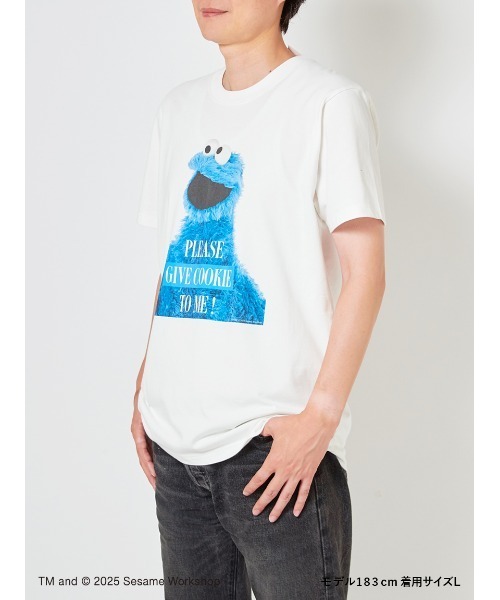 SESAME STREET(セサミストリート)の「【UNISEX】フォトロゴTシャツ(Tシャツ/カットソー・レディース・ブラック/ホワイト・M/L)」の11枚目の写真