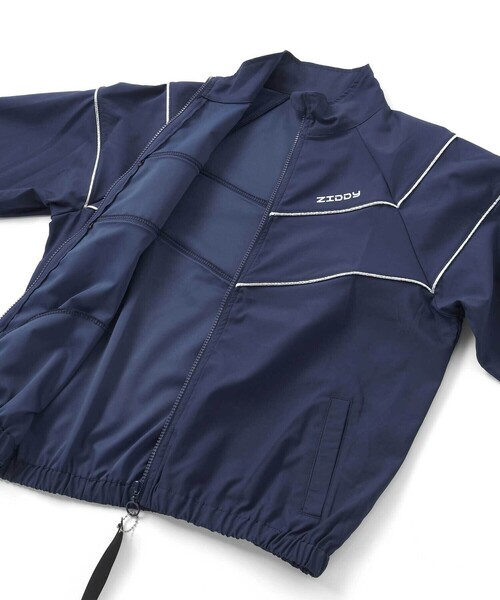 ZIDDY（ジディ）の「フライトタグ付きトラックジャケット(130~160cm)（ブルゾン・キッズ・ネイビー・130cm/FREE/140cm/150cm）」の2枚目の写真