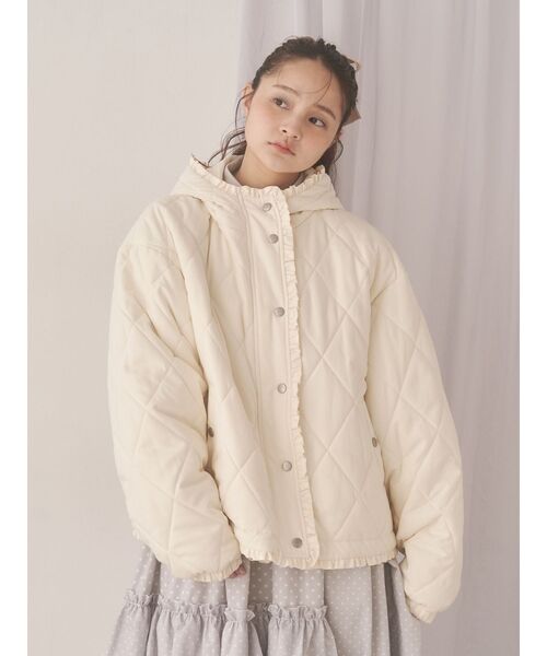 merry jenny（メリージェニー）の「フリルキルティングフードジャケット（ダウンジャケット/コート・レディース・ピンク/アイボリー/ブラック/ブルー・FREE）」の9枚目の写真