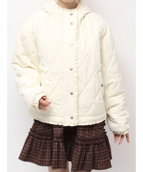 merry jenny(メリージェニー)の「フリルキルティングフードジャケット(ダウンジャケット/コート・レディース・ピンク/アイボリー/ブラック/ブルー・FREE)」の12枚目の写真