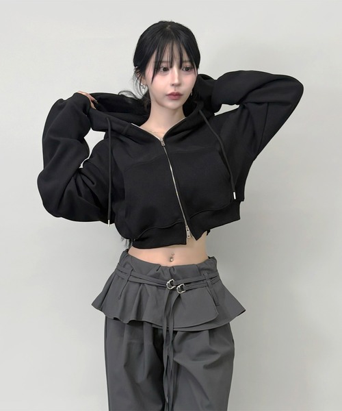 FOLLOWIN(フォロウィン)の「ベルトディテールストリートハイウエストスラックス(スラックス・レディース・グレー/ブラック・LARGE/MEDIUM/SMALL)」の15枚目の写真