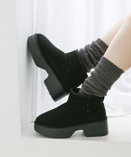 Heather（ヘザー）の「ヒールムートンブーツ　598346（ブーツ・レディース・ブラック/ベージュ/キャメル・M/L）」の2枚目の写真