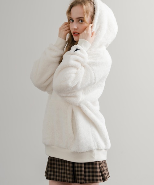 KANGOL（カンゴール）の「KANGOL カンゴール 別注コラボ ロゴ刺繍シャギーボアフリースプルオーバーパーカー（パーカー・メンズ・ブラウン/ベージュ/チャコール/ネイビー/オフホワイト/ブラック・M/L/XL）」の7枚目の写真