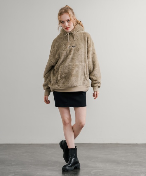 KANGOL（カンゴール）の「KANGOL カンゴール 別注コラボ ロゴ刺繍シャギーボアフリースプルオーバーパーカー（パーカー・メンズ・ブラウン/ベージュ/チャコール/ネイビー/オフホワイト/ブラック・M/L/XL）」の15枚目の写真