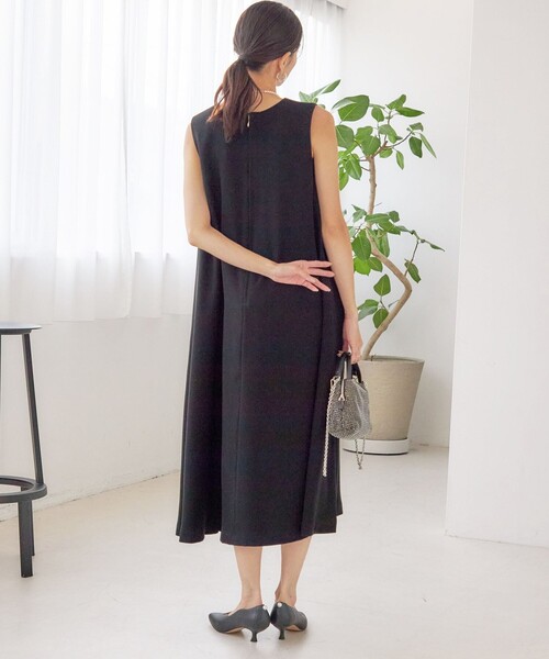 little black: リュクス エア ノースリーブ フレア ロング ワンピース