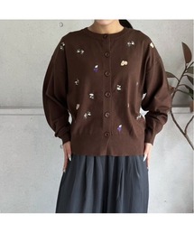 モチーフ刺繍 クルーネックニットカーディガン