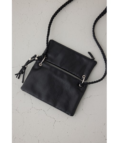 AZUL by moussy（アズールバイマウジー）の「スモールポケットピローバッグ（ショルダーバッグ・メンズ・シルバー/ブラック/グリーン・FREE）」の11枚目の写真