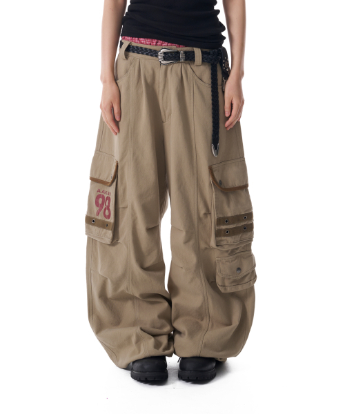 98 Knee Pin-Tuck Contrast Cargo Pants (Beige)（その他パンツ