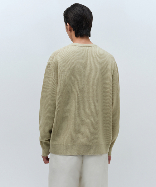 MUSINSA STANDARD（ムシンサスタンダード）の「[ビクトリアウール] ミニマルリブクルーネックニット [ミントグレー]（ニット/セーター・メンズ・その他・SMALL/MEDIUM/LARGE/X-LARGE/XX-LARGE）」の5枚目の写真