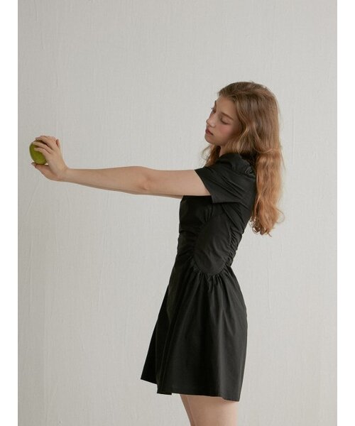 SINCETHEN(シンスゼン)の「ルーシーブラックミニワンピース(ワンピース・レディース・その他・SMALL/MEDIUM/LARGE)」の3枚目の写真
