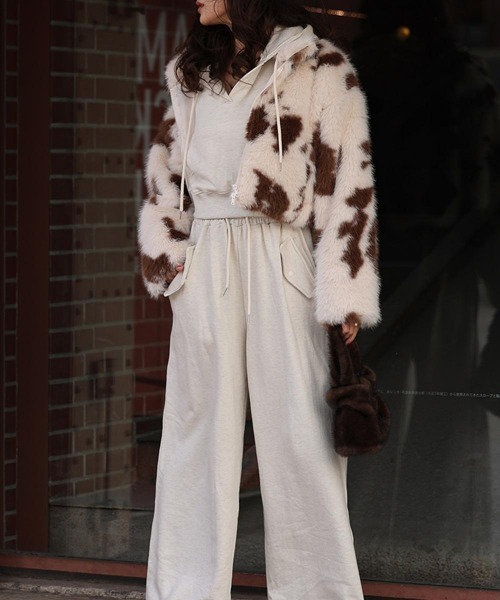 esutoreja(エストレジャ)の「カウパターンファージャケット(その他アウター・レディース・ブラウン/ブラック・FREE)」の5枚目の写真