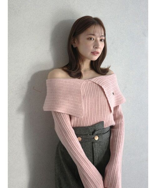 LAGUNAMOON（ラグナムーン）の「【POLO BCSコラボ】ワイドカラーニットプルオーバー（ニット/セーター・レディース・アイボリー/グレー/ネイビー/レッド/ピンク・FREE）」の4枚目の写真