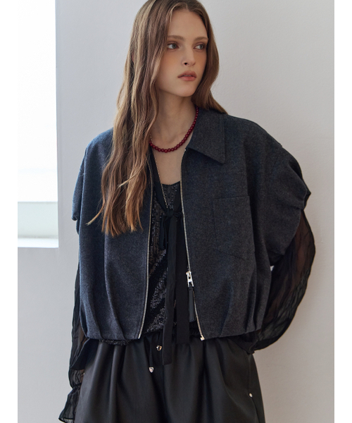 MAXZA(マージャコレクション)の「ソフトボリュームキャップスリーブカラージップアップベスト(ベスト・レディース・チャコール・FREE)」の1枚目の写真