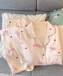 BLOSSOM（DIAVEL）（ブロッサム）の「リボン総柄×パイピング開襟ルームウェアセット（ルームウェア/パジャマ）」