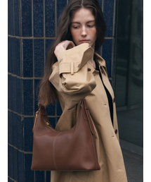 DEMERIEL（ドゥメリエル）の「Veneta Hobo Bag Medium Tan Brown（ショルダーバッグ）」