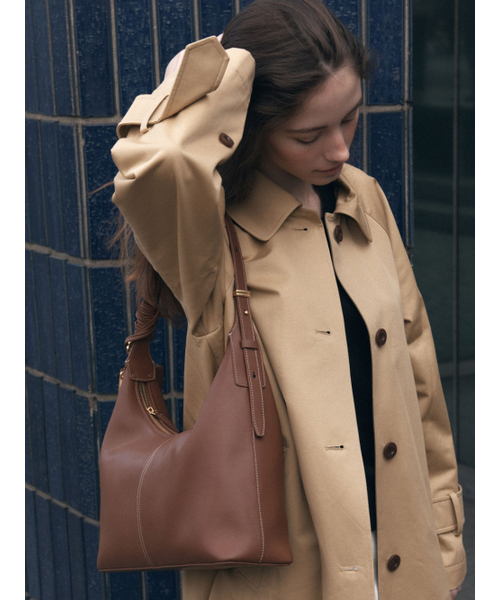 DEMERIEL（ドゥメリエル）の「Veneta Hobo Bag Medium Tan Brown（ショルダーバッグ・レディース・その他・FREE）」の3枚目の写真