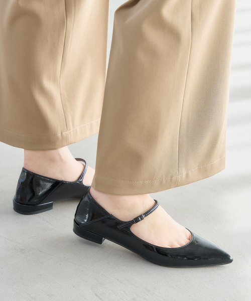 LE TALON(ルタロン)の「《追加2》ポインテッドワンストラップフラット(その他シューズ・レディース・ブラックミックス・25cm/24.5cm/24cm/23.5cm/23cm/22cm/21.5/22.5cm/25.5cm/26cm)」の5枚目の写真